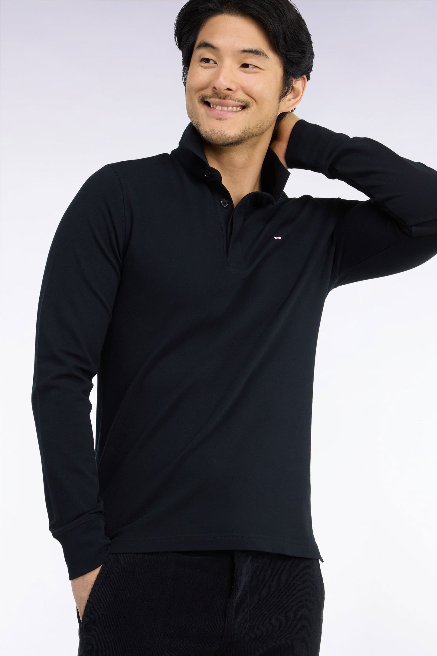 Polo manches longues en coton stretch noir coupe ajustée