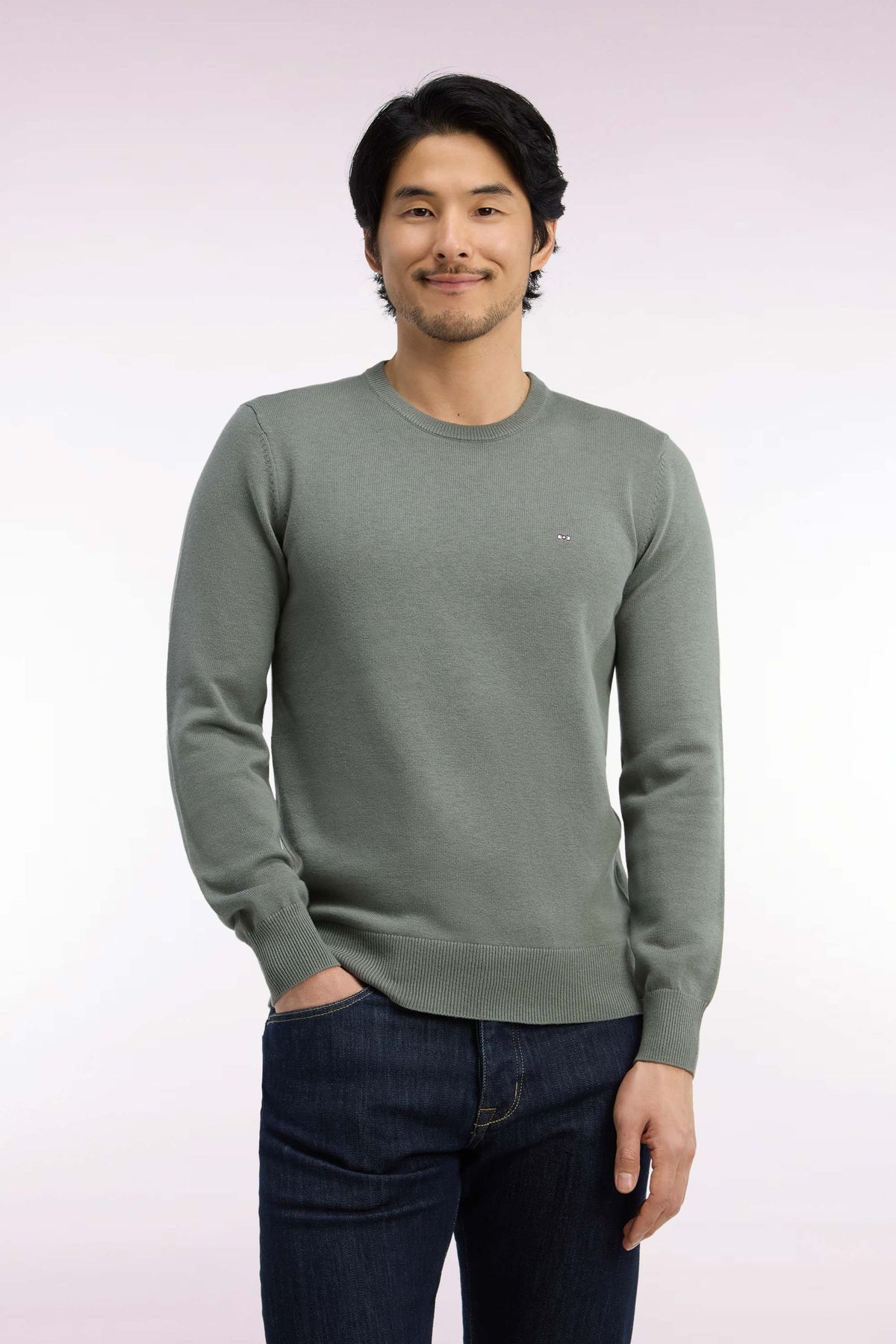 Pull col rond en laine et coton vert olive coupe droite