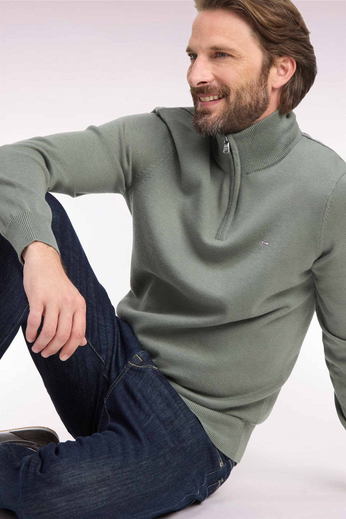 Pull col camionneur en laine et coton vert olive coupe droite