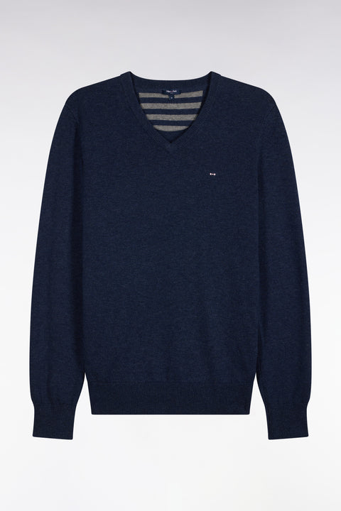 Pull col V en laine et coton bleu coupe droite - Image 2