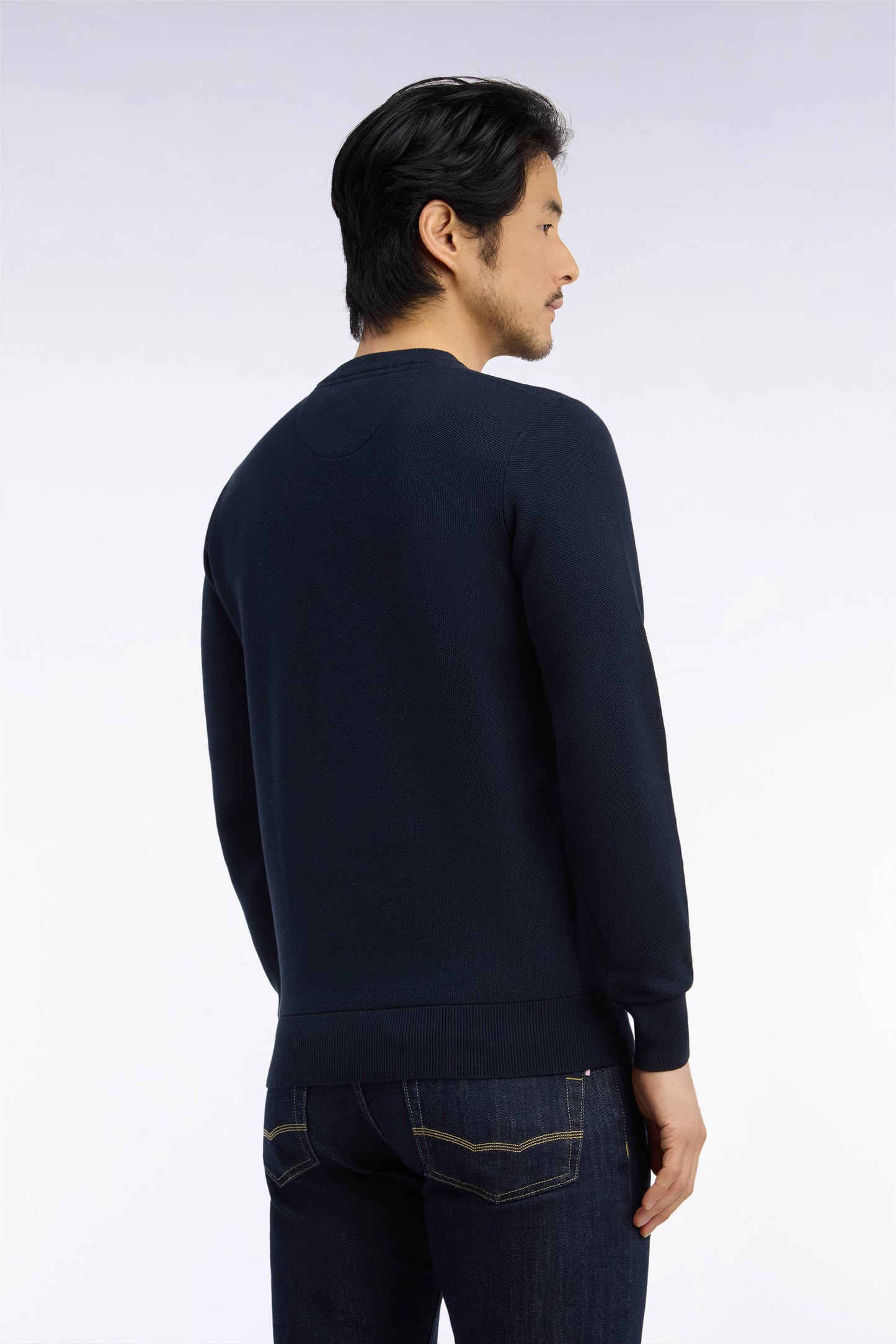 Pull col rond en coton marine coupe droite