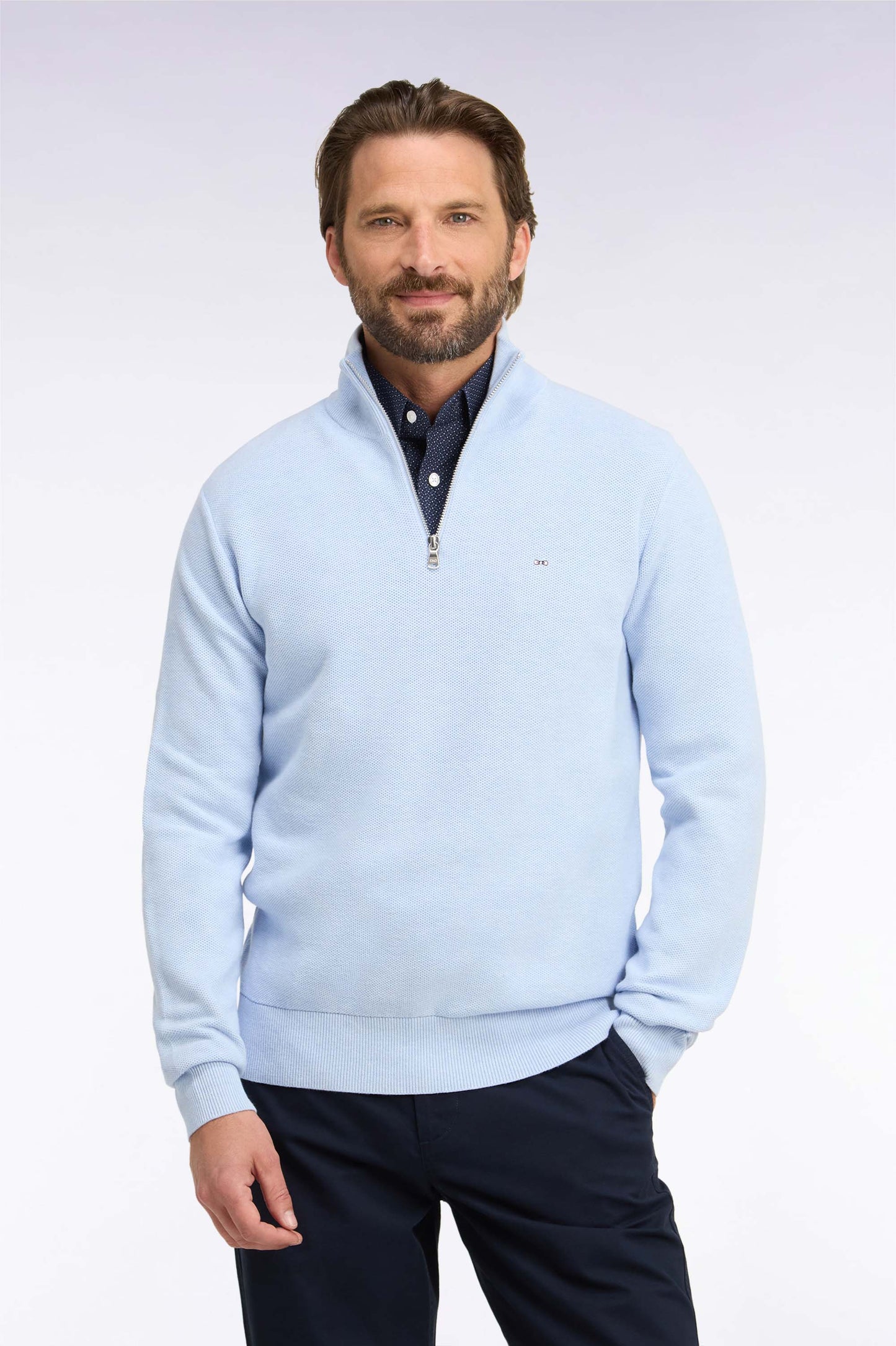 Pull col camionneur en coton gris clair coupe droite