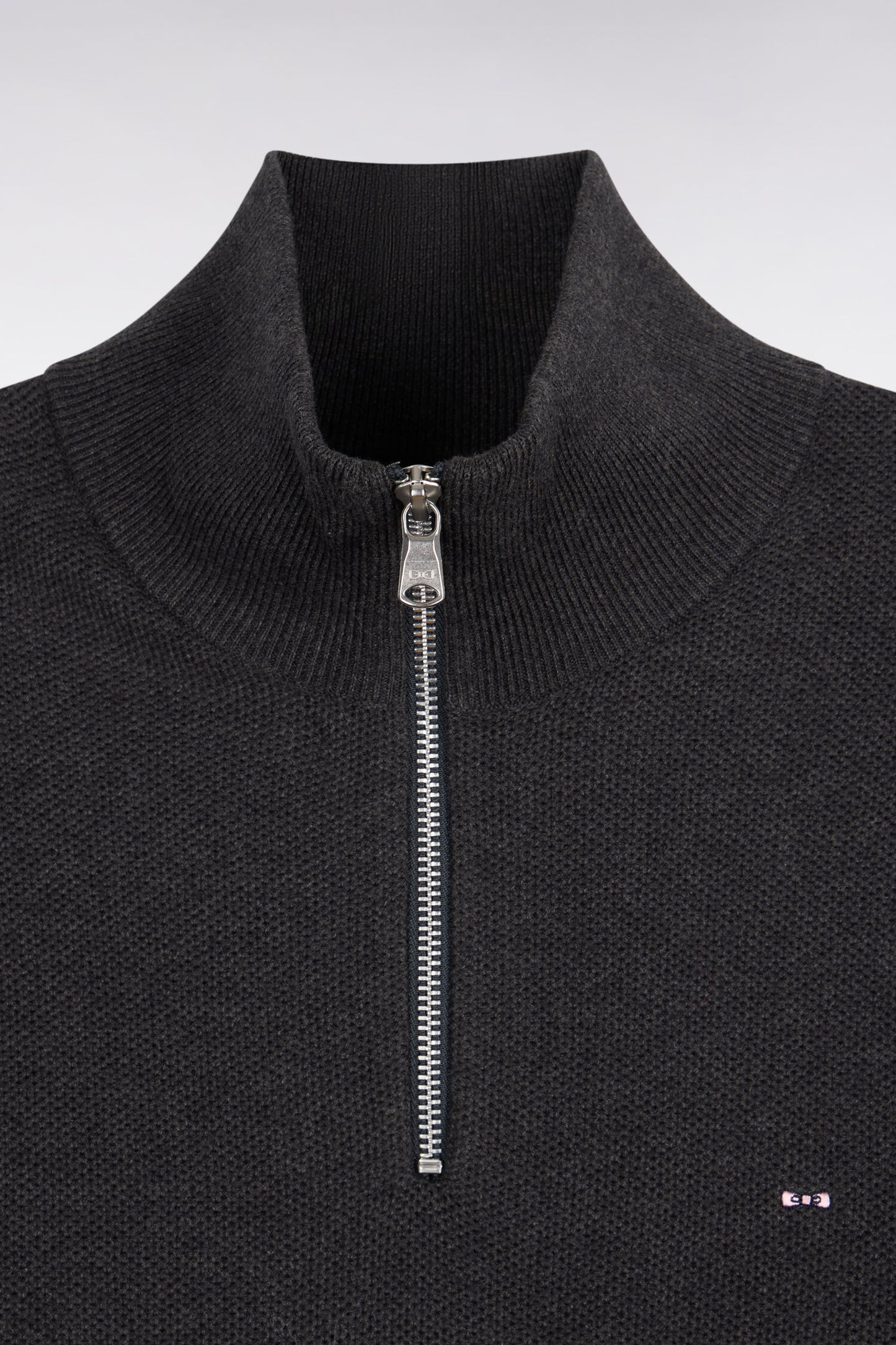 Pull col camionneur en coton gris foncé coupe droite