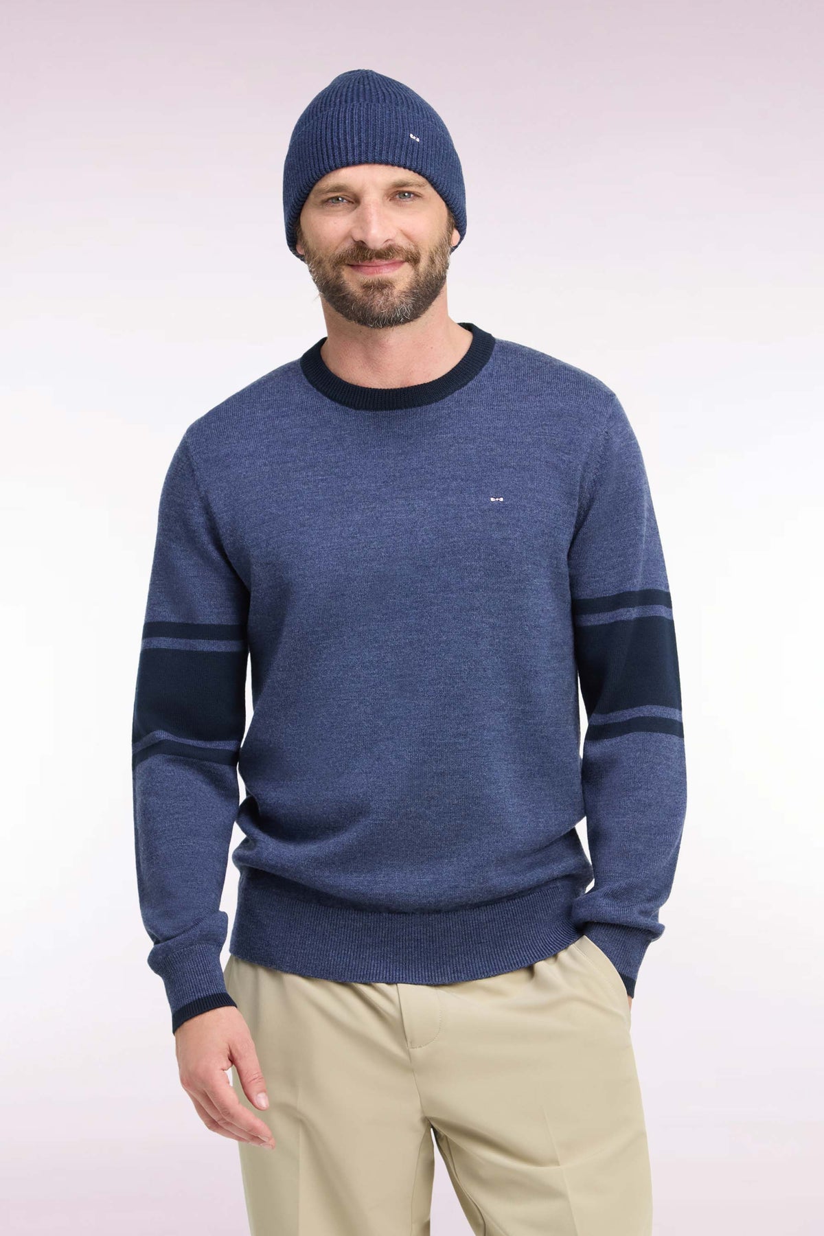 Round-neck sweater in navy merino wool jersey