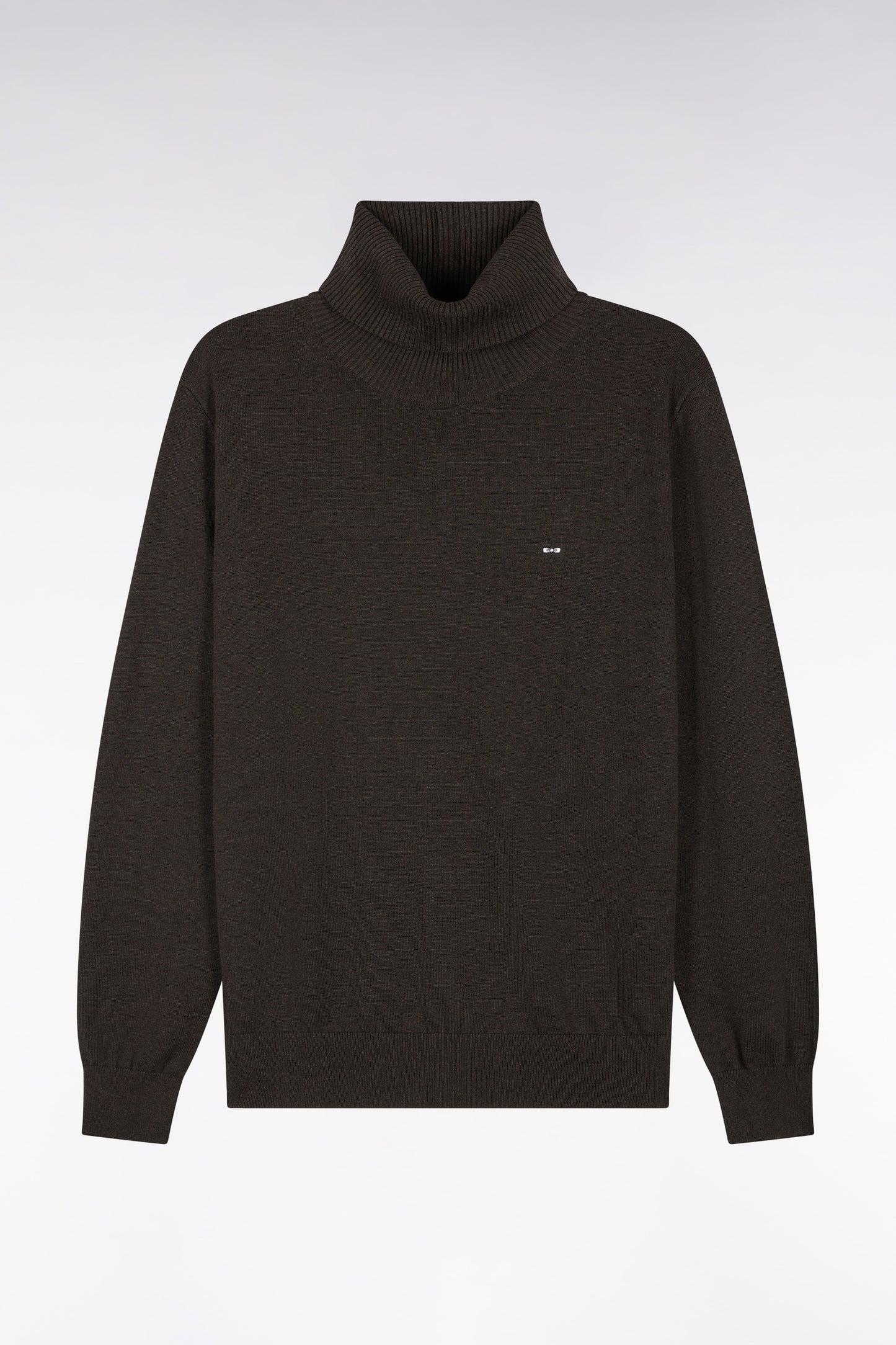 Pull à col roulé en coton et viscose marron coupe droite