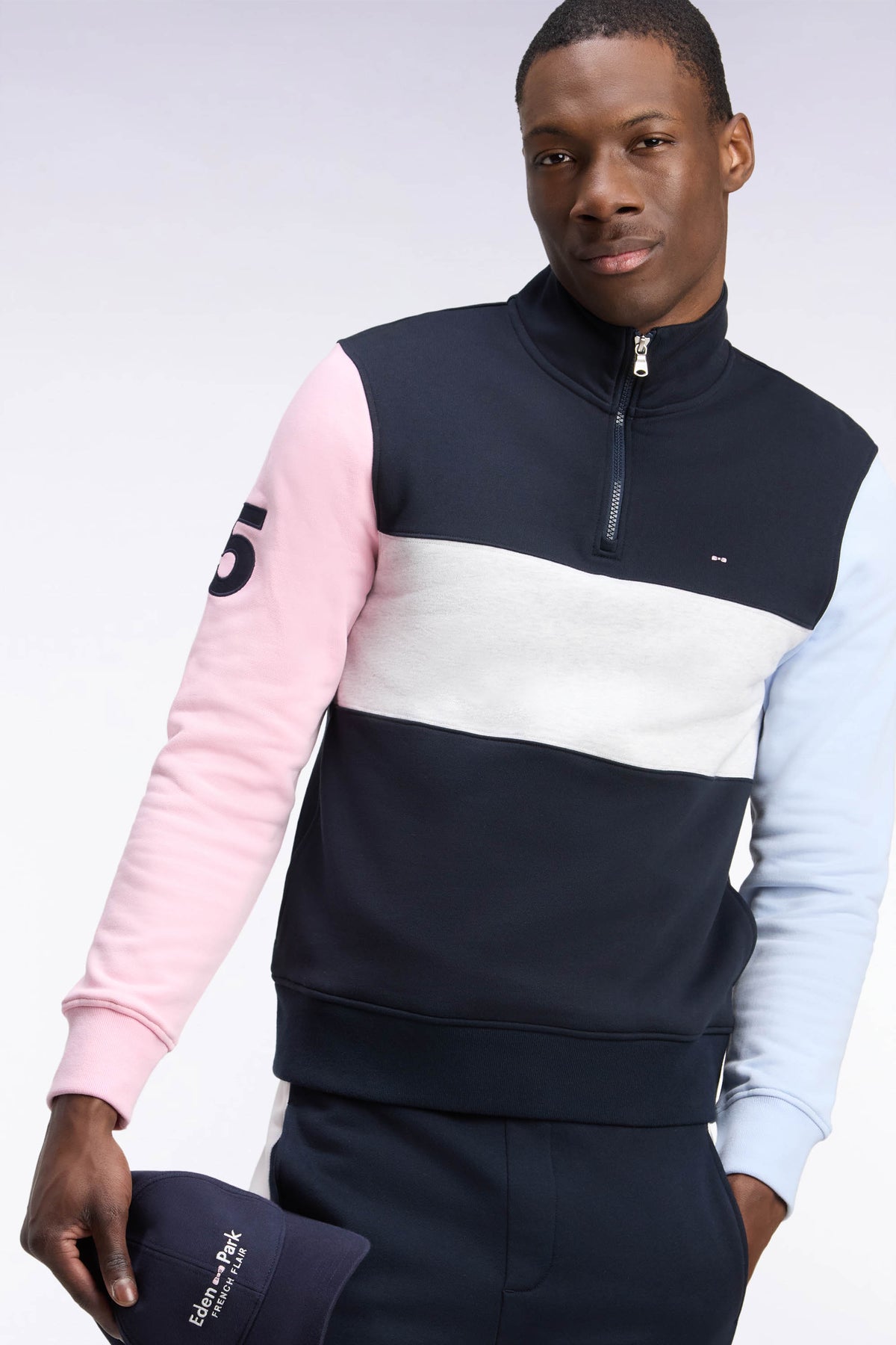 Sweatshirt col camionneur en coton marine à découpes coupe droite