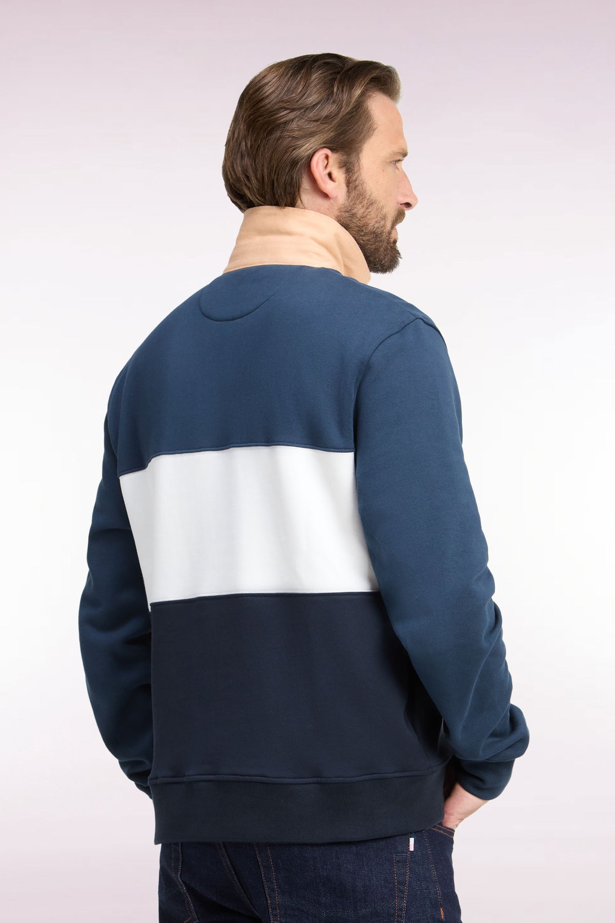 Sweatshirt zippé à col polo gris coupe droite