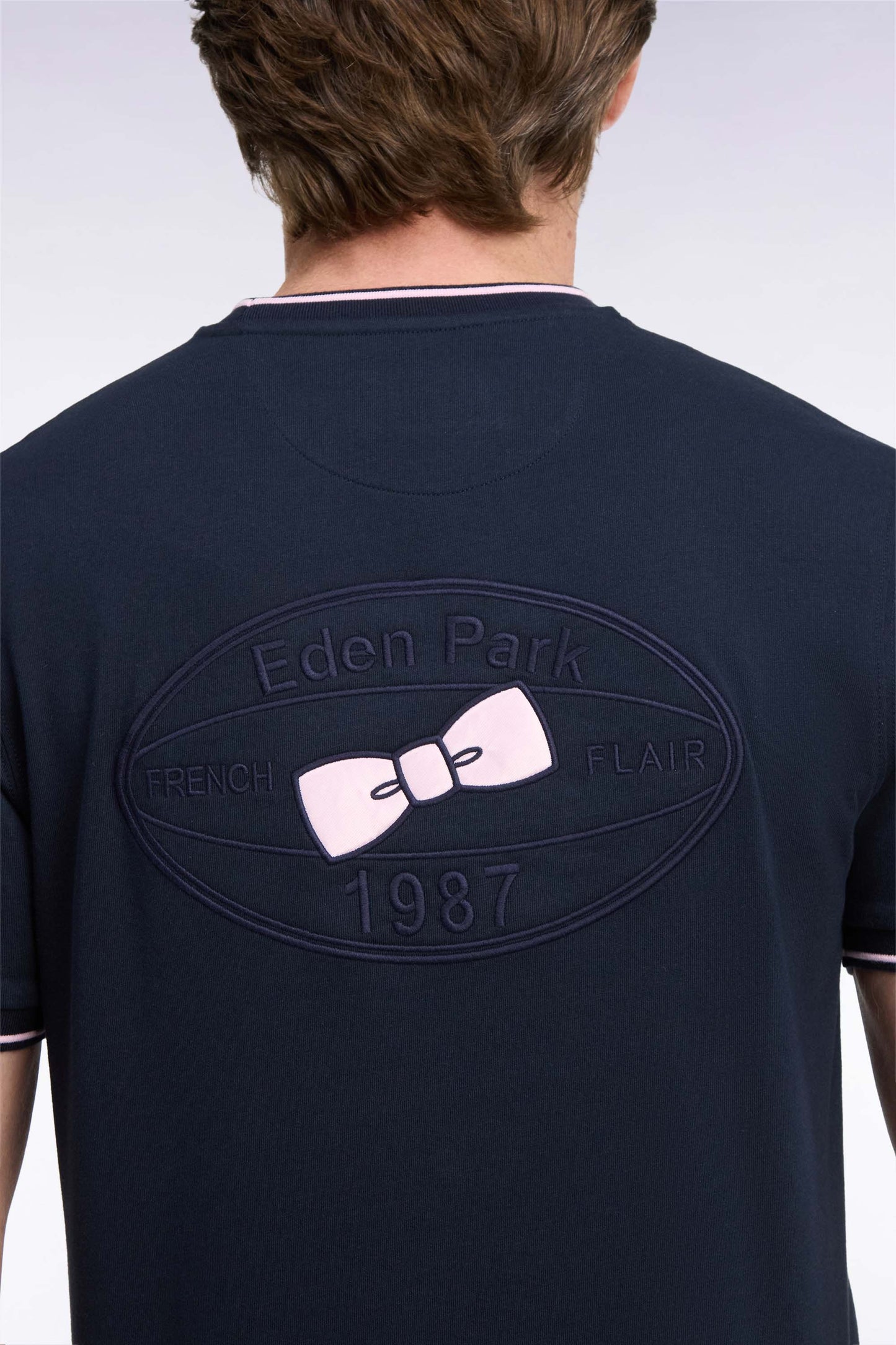 T-shirt manches courtes marine coupe droite