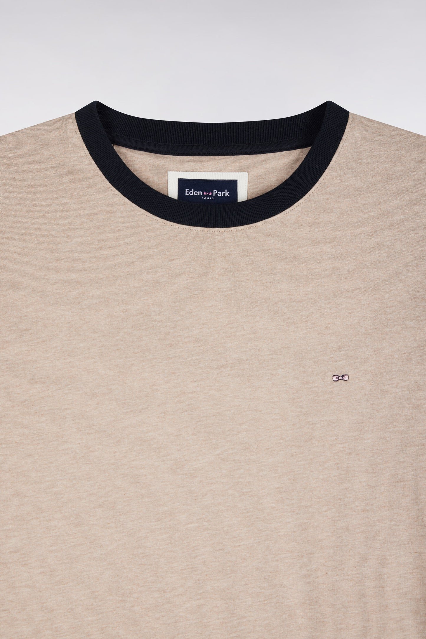 T-shirt manches courtes en coton beige bords-côtes marine coupe droite
