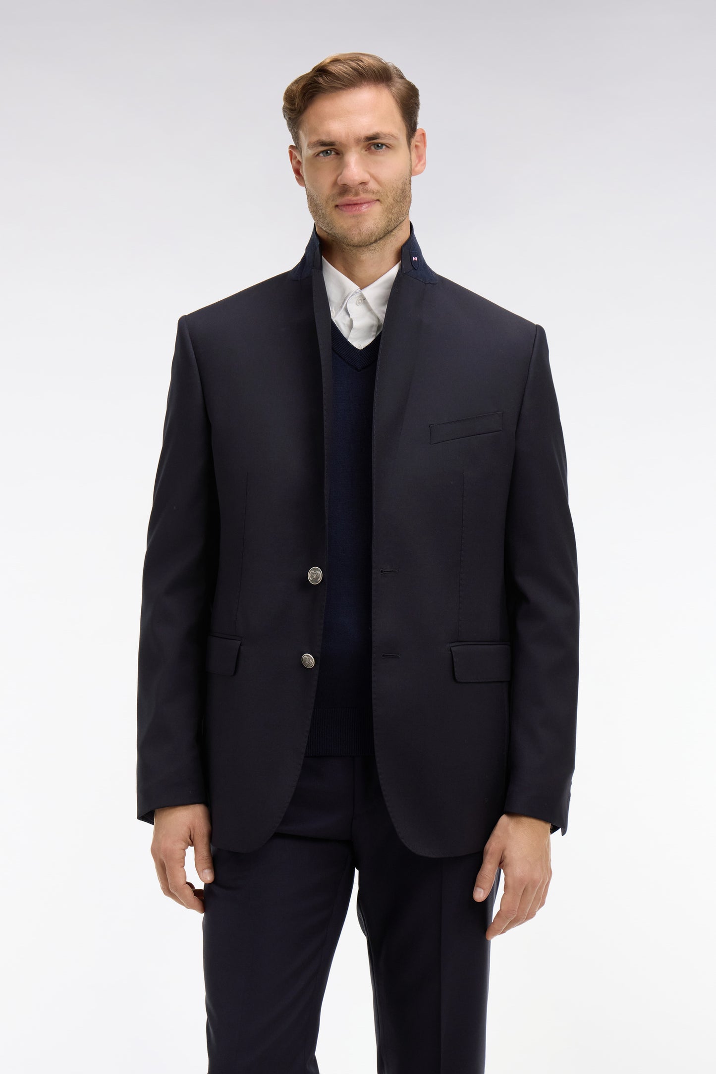 Regular dark blue blazer