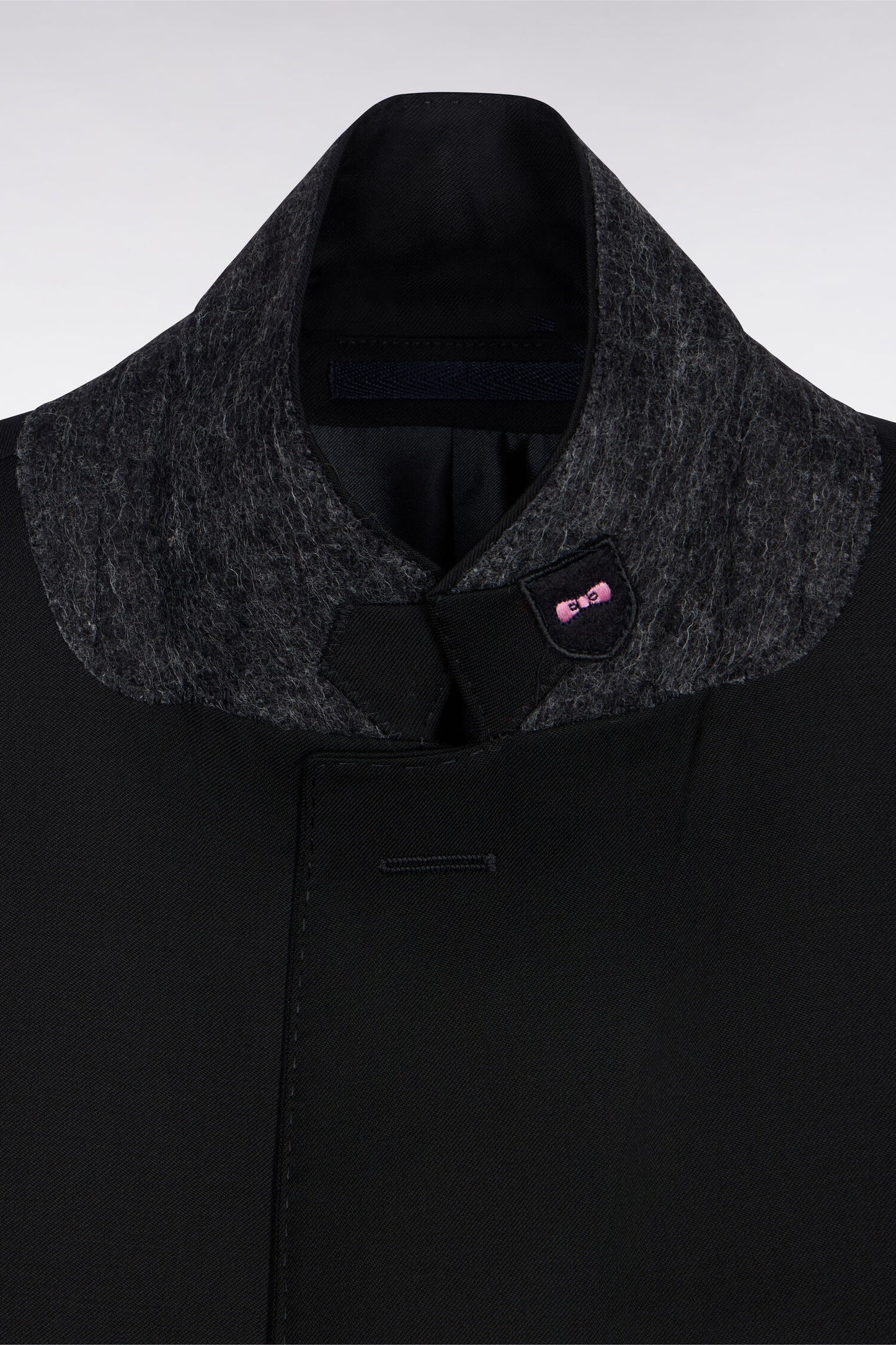 Regular black blazer