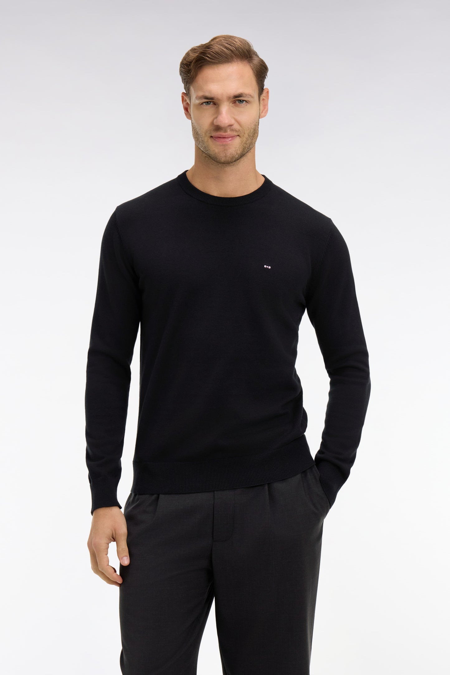 Crew black cotton jumper