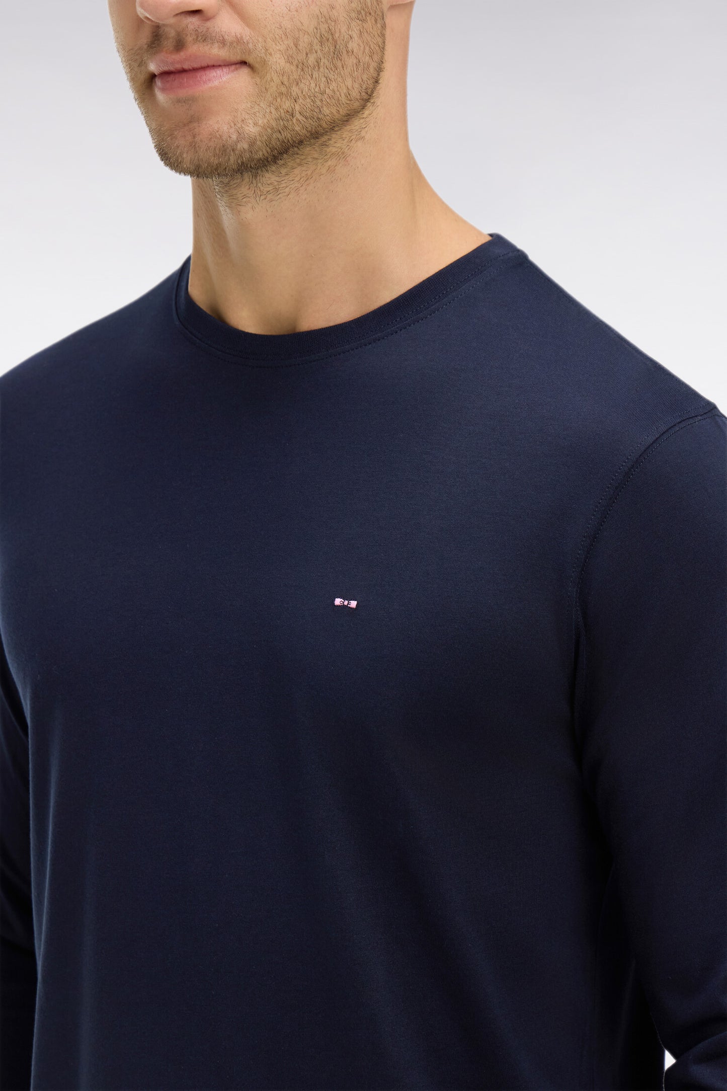 Long sleeved navy blue cotton t-shirt
