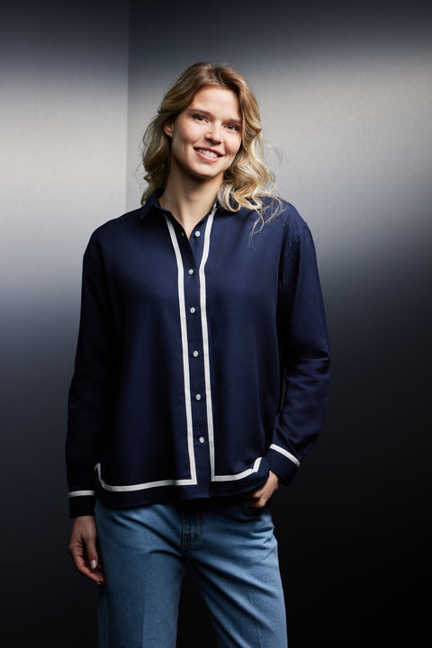 Chemise en coton marine à galons écrus upcyclée Pap'Atelier - Image 1