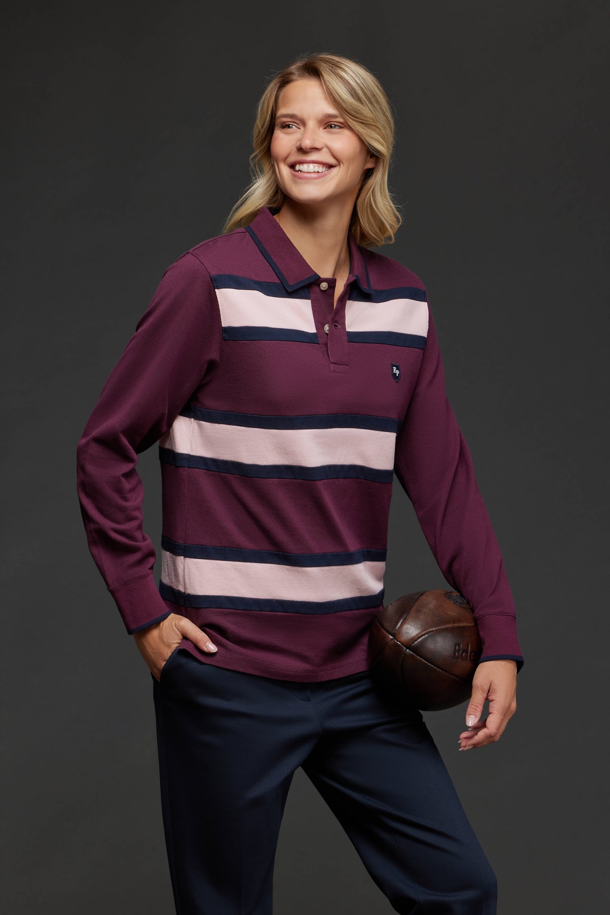 Polo manches longues upcyclé Pap'Atelier en coton bordeaux à rayures roses et marine