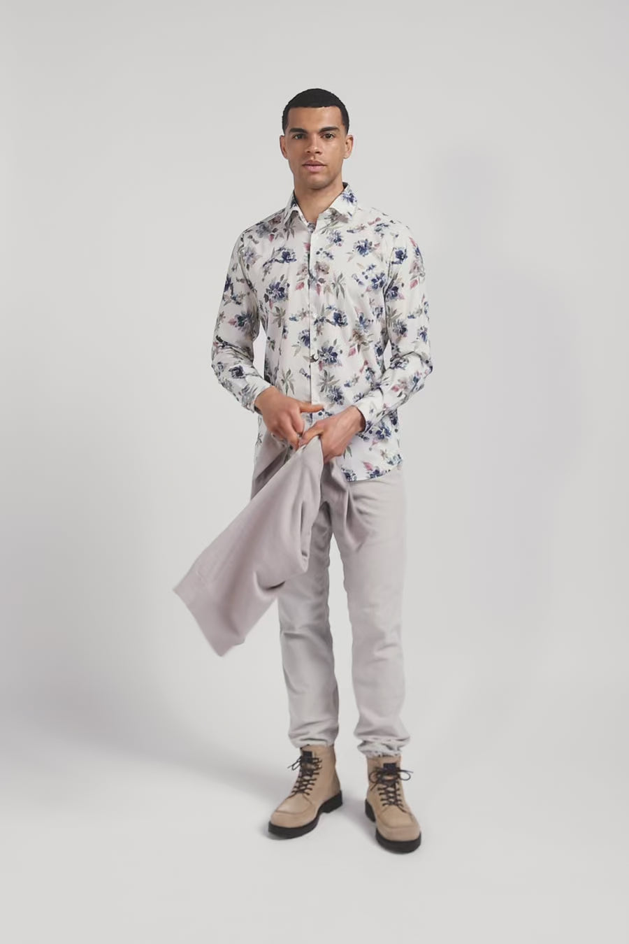 Chemise en coton à imprimé floral écru coupe Slim