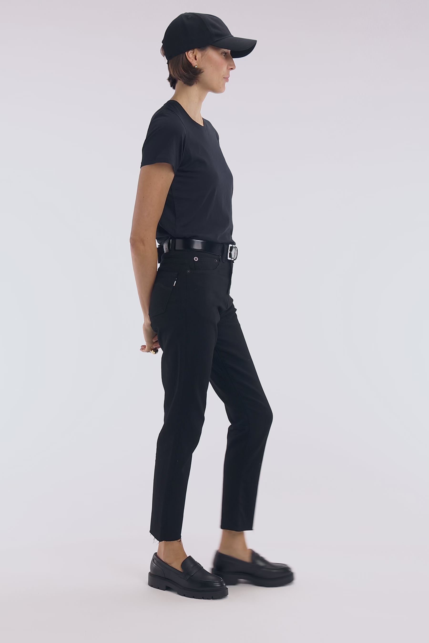 Jean 5 poches en denim stretch noir coupe slim