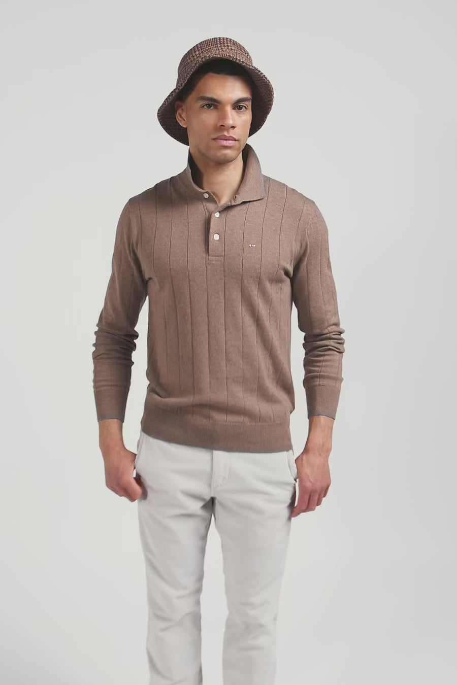 Regular brown cotton and cashmere jumper with rugby shirt collar