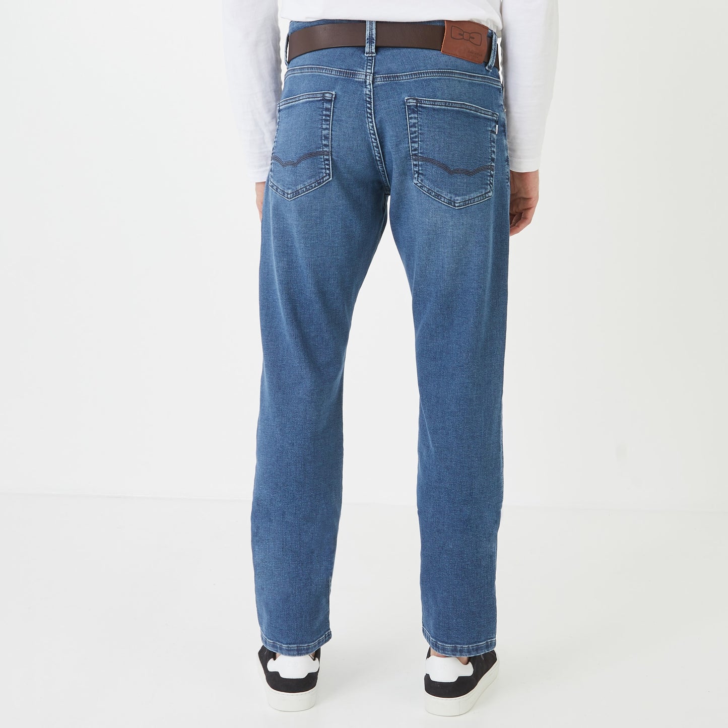 Regular fit jeans with permanent pleat detail