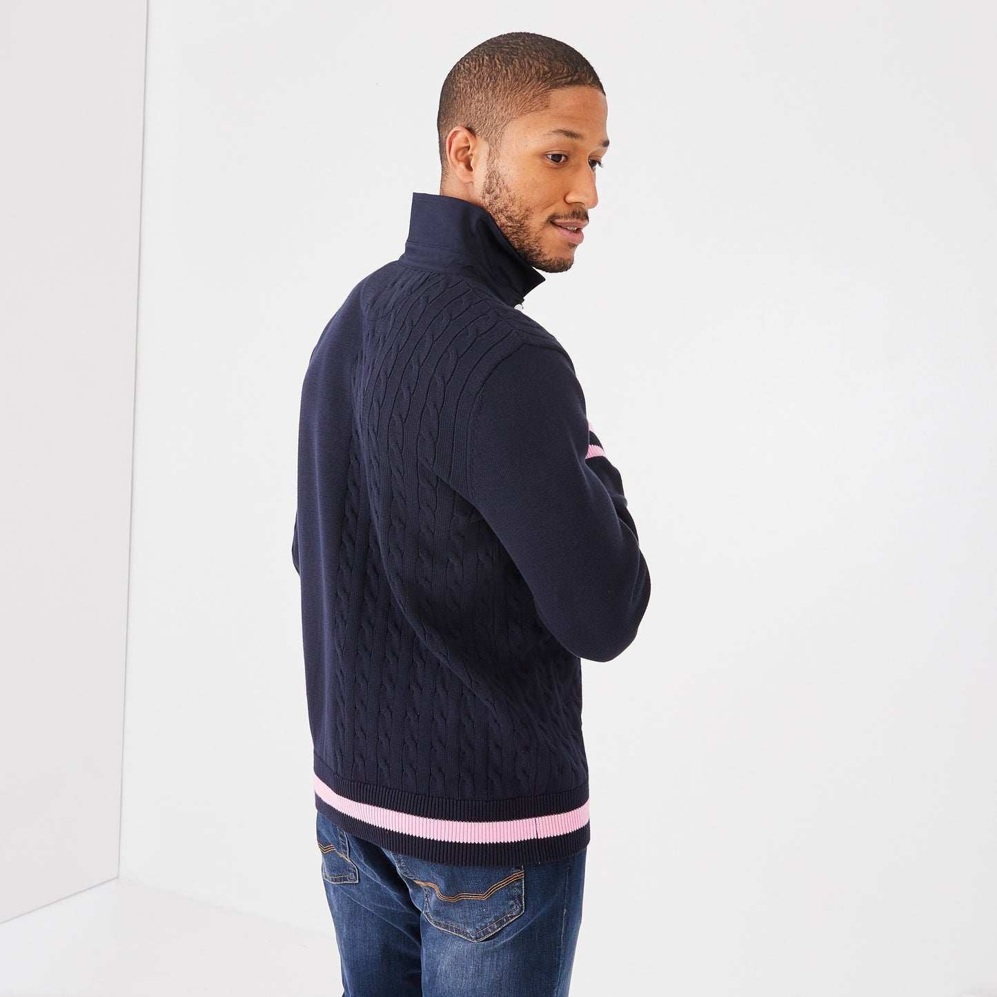 Pull marine à col maillot en coton avec torsades